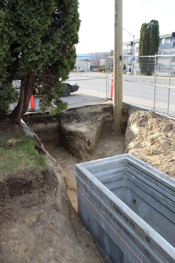 Telus building - electrical upgrade - trench with vault
