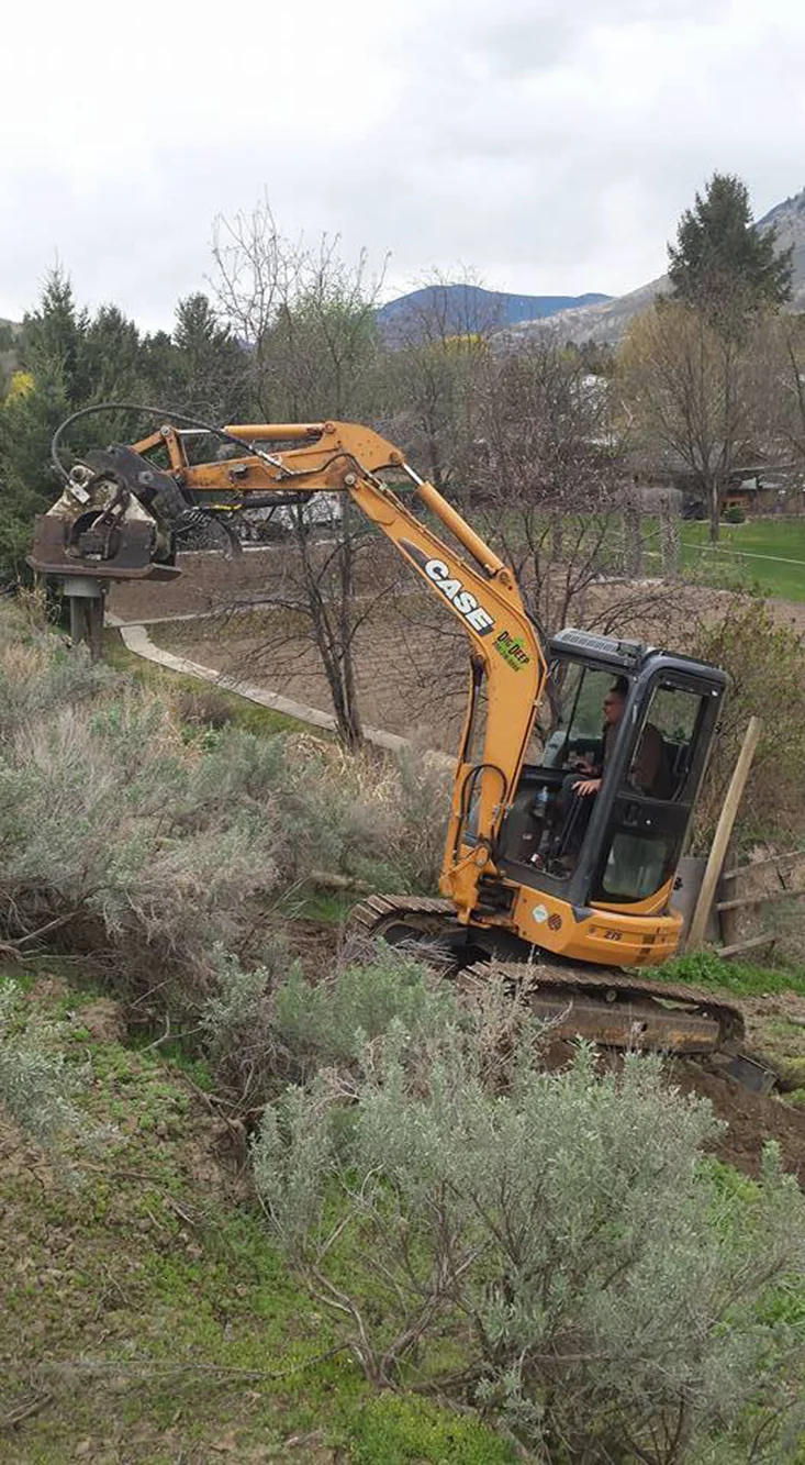 Kamloops post pounding - Dallas - Kamloops